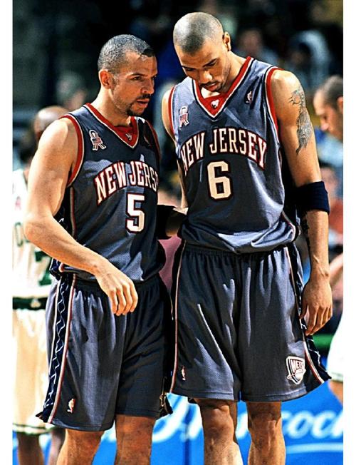 加兰40+9骑士擒猛龙12连胜 森林狼胜魔术3连胜